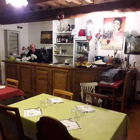 Farmház La Ravegnana Casa Ottani